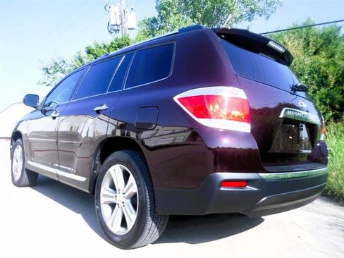 Used 2013 Toyota Highlander Limited image 13