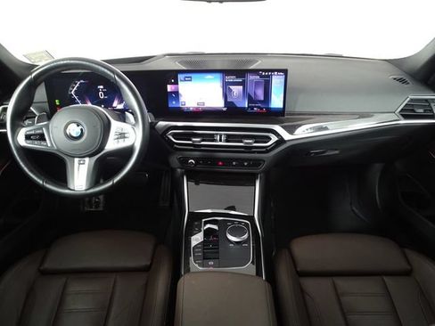 Used 2023 BMW 330i xDrive Sedan w/ M Sport Package AWD/4WD image 32