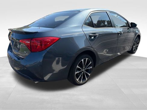 Used 2019 Toyota Corolla SE FWD image 5