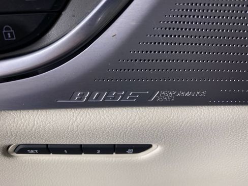 Certified 2024 Cadillac XT5 Premium Luxury w/ LPO, Floor Liner Package AWD/4WD image 14