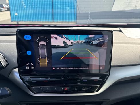 Certified 2021 Volkswagen ID.4 Pro S image 25