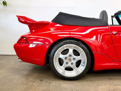 Used 1997 Porsche 911 Carrera image 17