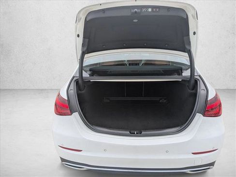 Used 2025 Mercedes-Benz C 300 4MATIC Sedan image 7