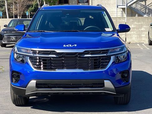 New 2026 Kia Seltos S FWD image 9