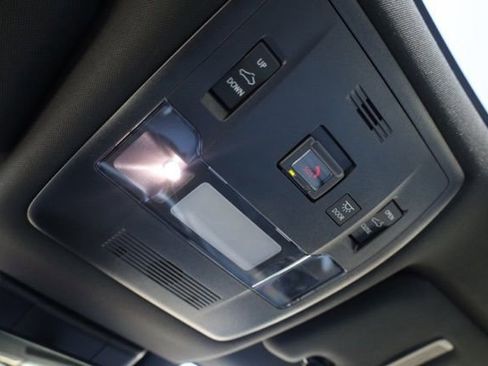 Used 2024 Lexus UX 250h F Sport image 31