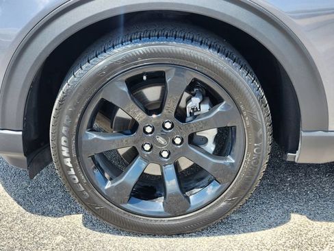 Used 2022 Ford Explorer ST-Line w/ Class IV Trailer Tow Package RWD image 9