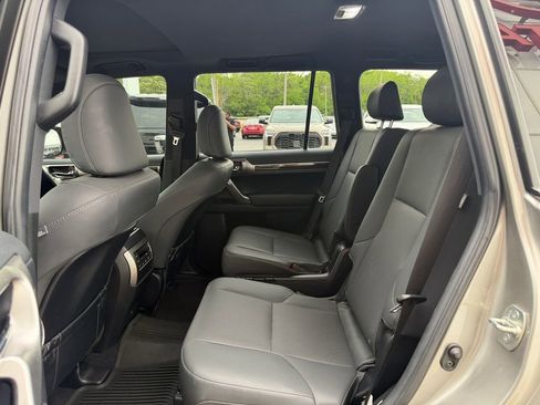 Used 2023 Lexus GX 460 Premium AWD/4WD image 11