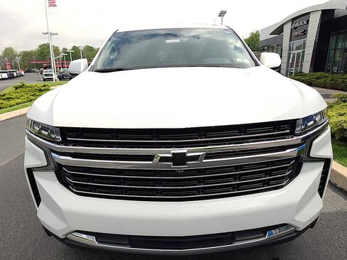 Used 2023 Chevrolet Tahoe LT w/ Luxury Package AWD/4WD image 8