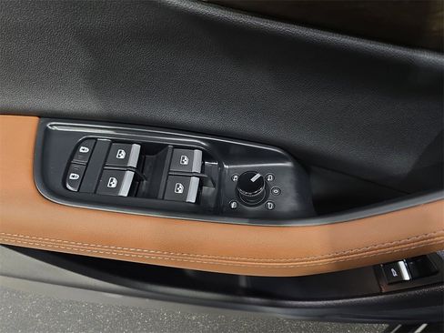 Certified 2025 Audi Q8 Premium Plus w/ Premium Plus Package image 30