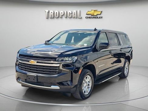 Used 2024 Chevrolet Suburban LT AWD/4WD image 1