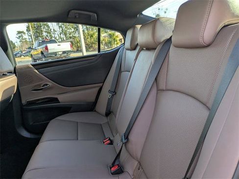Certified 2025 Lexus ES 350 w/ Premium Package image 12