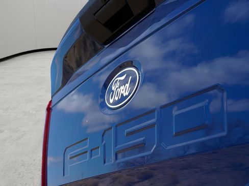 Used 2025 Ford F150 XLT w/ Equipment Group 301A Standard AWD/4WD image 13