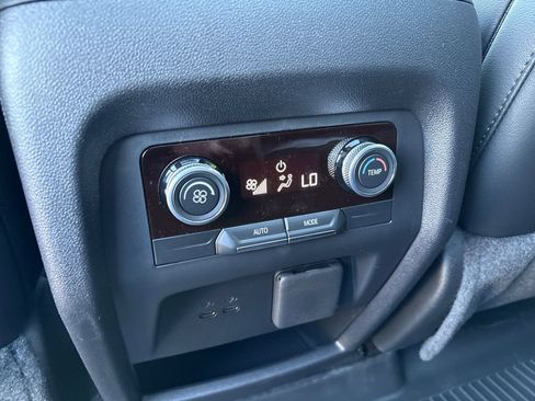 New 2026 Buick Enclave Sport Touring w/ Power Package FWD image 40