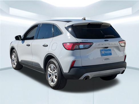 Used 2021 Ford Escape S image 4