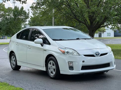 Used 2010 Toyota Prius Three image 8