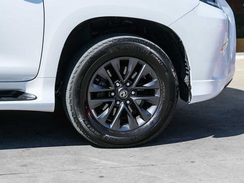 Used 2021 Lexus GX 460 Premium w/ Premium Package AWD/4WD image 9
