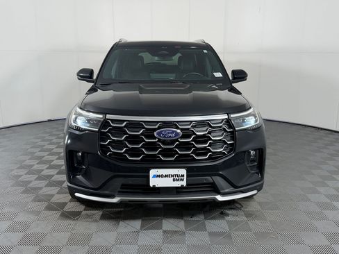 Used 2025 Ford Explorer Platinum w/ LUX Leather Package AWD/4WD image 6