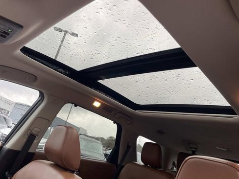 Certified 2022 Nissan Pathfinder Platinum w/ Cargo Package image 5