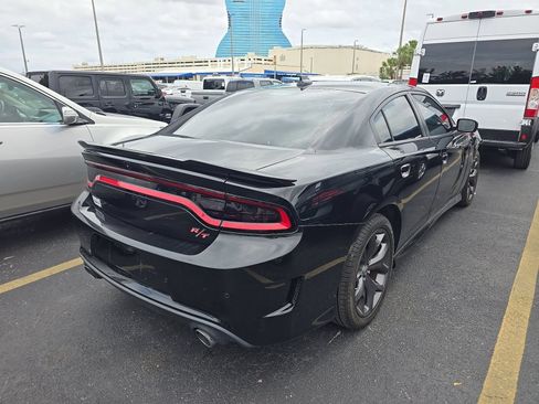 Used 2019 Dodge Charger R/T RWD image 3