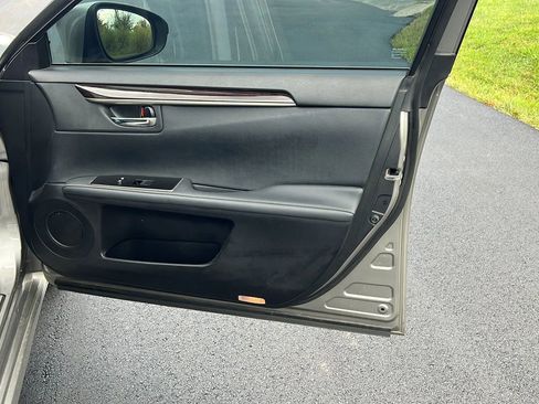 Used 2018 Lexus ES 350 image 15