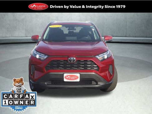 Used 2022 Toyota RAV4 XLE w/ Convenience Package AWD/4WD image 1