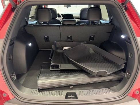 New 2026 Chevrolet Equinox LT w/ Convenience Package II image 13