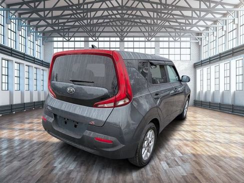 Used 2021 Kia Soul S image 4