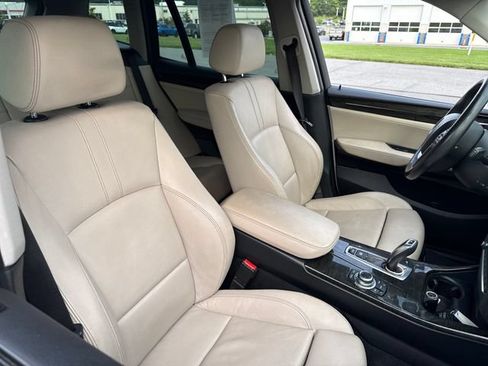 Used 2011 BMW X3 xDrive28i w/ Premium Pkg AWD/4WD image 13