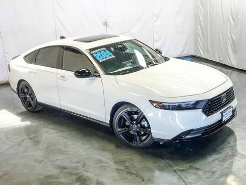 Used 2024 Honda Accord Sport image 6