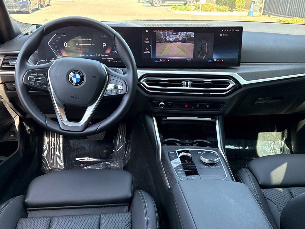Certified 2024 BMW 330i Sedan w/ Convenience Package RWD image 29