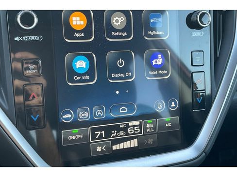 Certified 2025 Subaru Crosstrek 2.0i Premium image 27