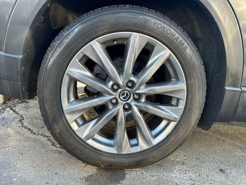 Used 2017 MAZDA CX-9 Signature image 7
