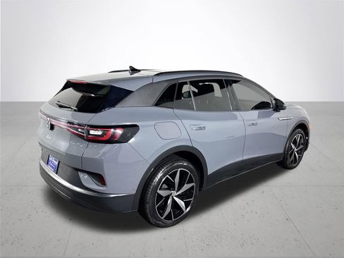 Used 2023 Volkswagen ID.4 Pro S image 6