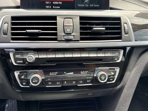 Used 2018 BMW 330i xDrive Wagon AWD/4WD image 21