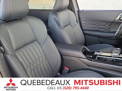 New 2026 Mitsubishi Outlander SEL FWD image 34