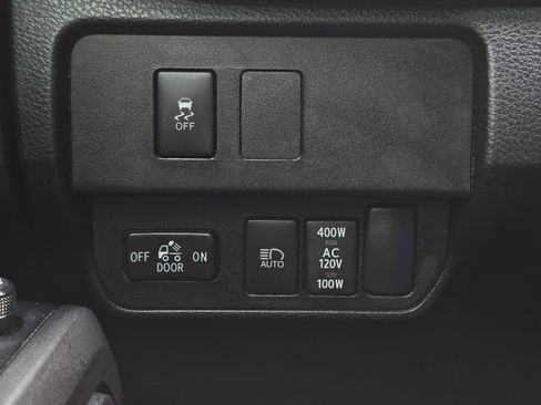 Used 2023 Toyota Tacoma TRD Sport image 22