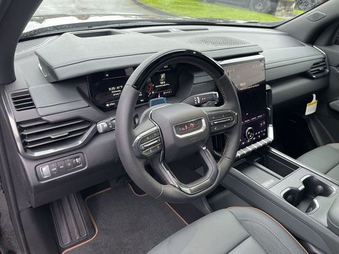 New 2026 GMC Acadia AT4 w/ Super Cruise Package AWD/4WD image 10