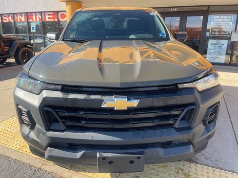 Used 2024 Chevrolet Colorado W/T image 9