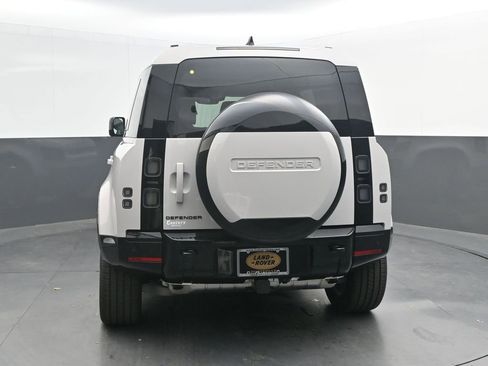 New 2026 Land Rover Defender 110 X-Dynamic SE AWD/4WD image 6