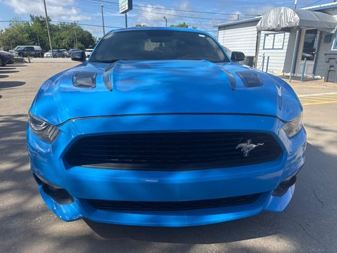 Used 2017 Ford Mustang GT Premium w/ Enhanced Security Package RWD image 12