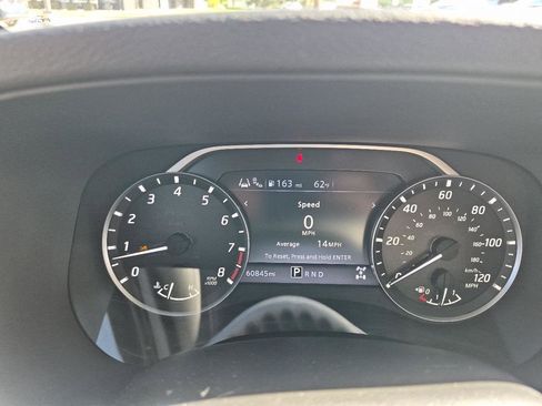 Used 2023 Nissan Frontier SV w/ Midnight Edition Package AWD/4WD image 18