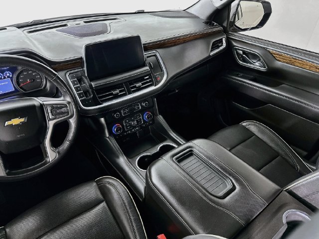 Used 2021 Chevrolet Tahoe Premier w/ Premium Package AWD/4WD image 31