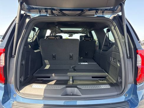 New 2026 GMC Yukon XL Denali Ultimate AWD/4WD image 35
