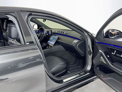 Used 2023 Mercedes-Benz S 500 4MATIC image 27
