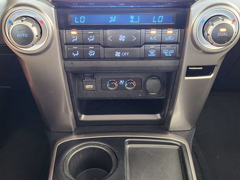 Used 2022 Toyota 4Runner Limited RWD image 26