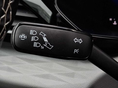 Used 2024 Volkswagen Taos S AWD/4WD image 18