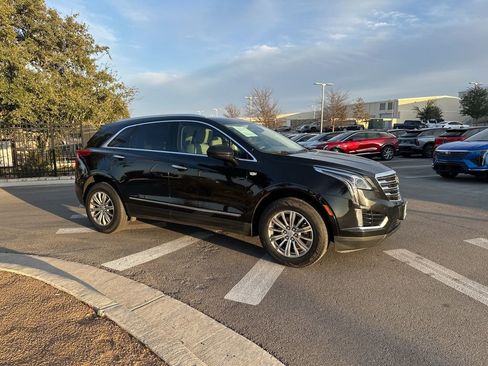 Used 2019 Cadillac XT5 Luxury image 12