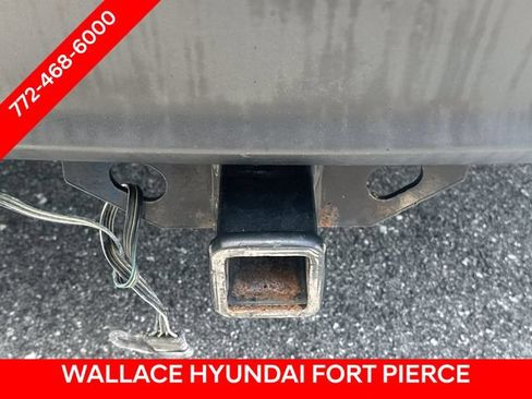 Used 2020 Toyota Highlander XLE FWD image 9