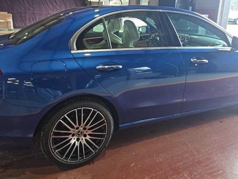 Used 2023 Mercedes-Benz C 300 Sedan image 3
