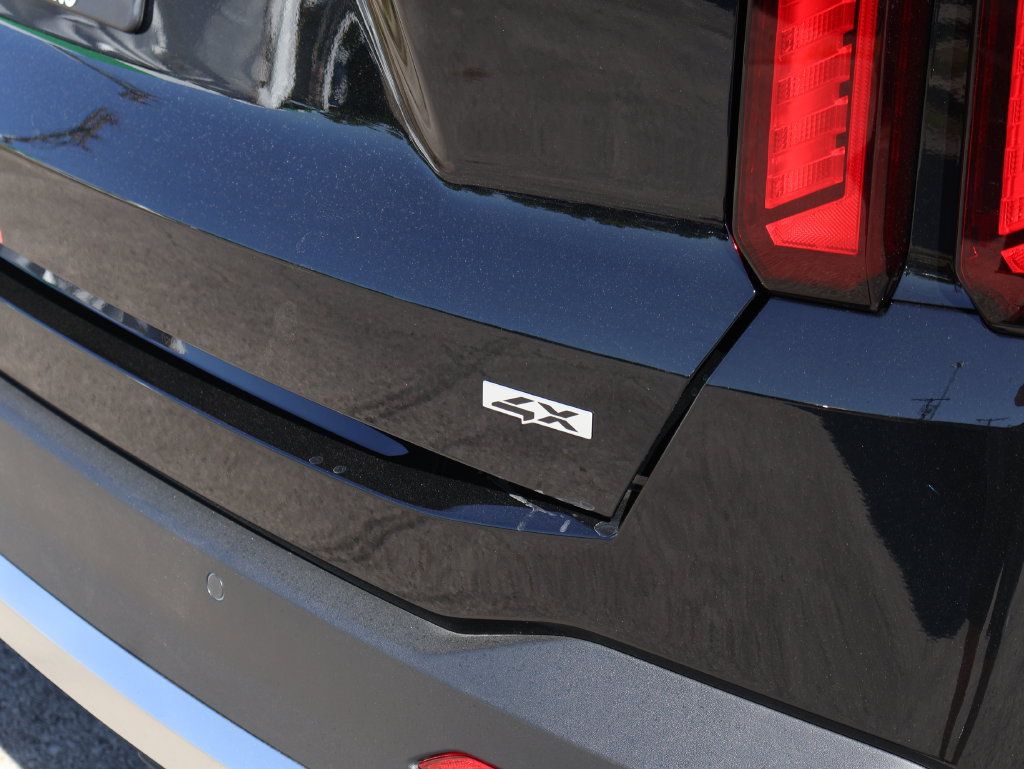 New 2026 Kia Sorento S w/ S Panoramic Sunroof Package AWD/4WD image 8